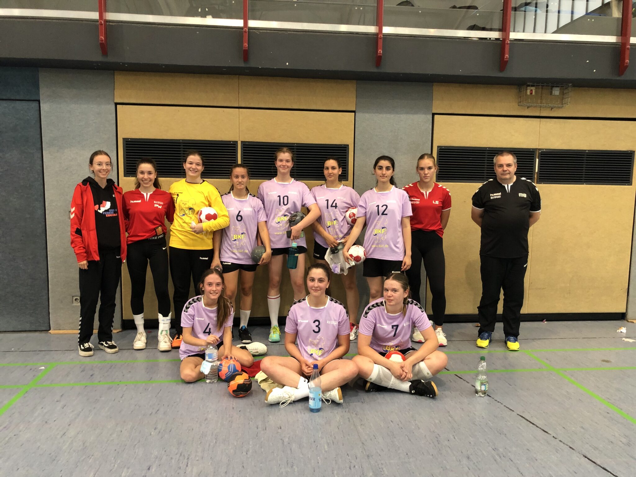 BJugend des TV Engers wird Zweiter beim HexencupTurnier in Idstein TVEngers Handball