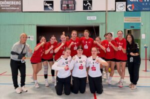 B Jugend zündet Torfeuerwerk